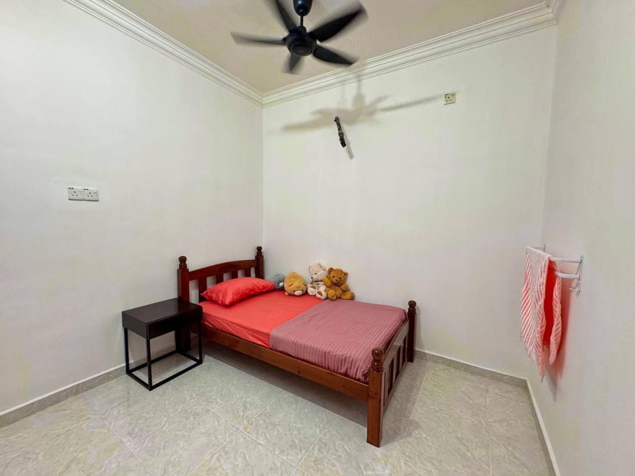 Ibai Golf Home Resort Homestay Kuala Terengganu Eksteriør billede