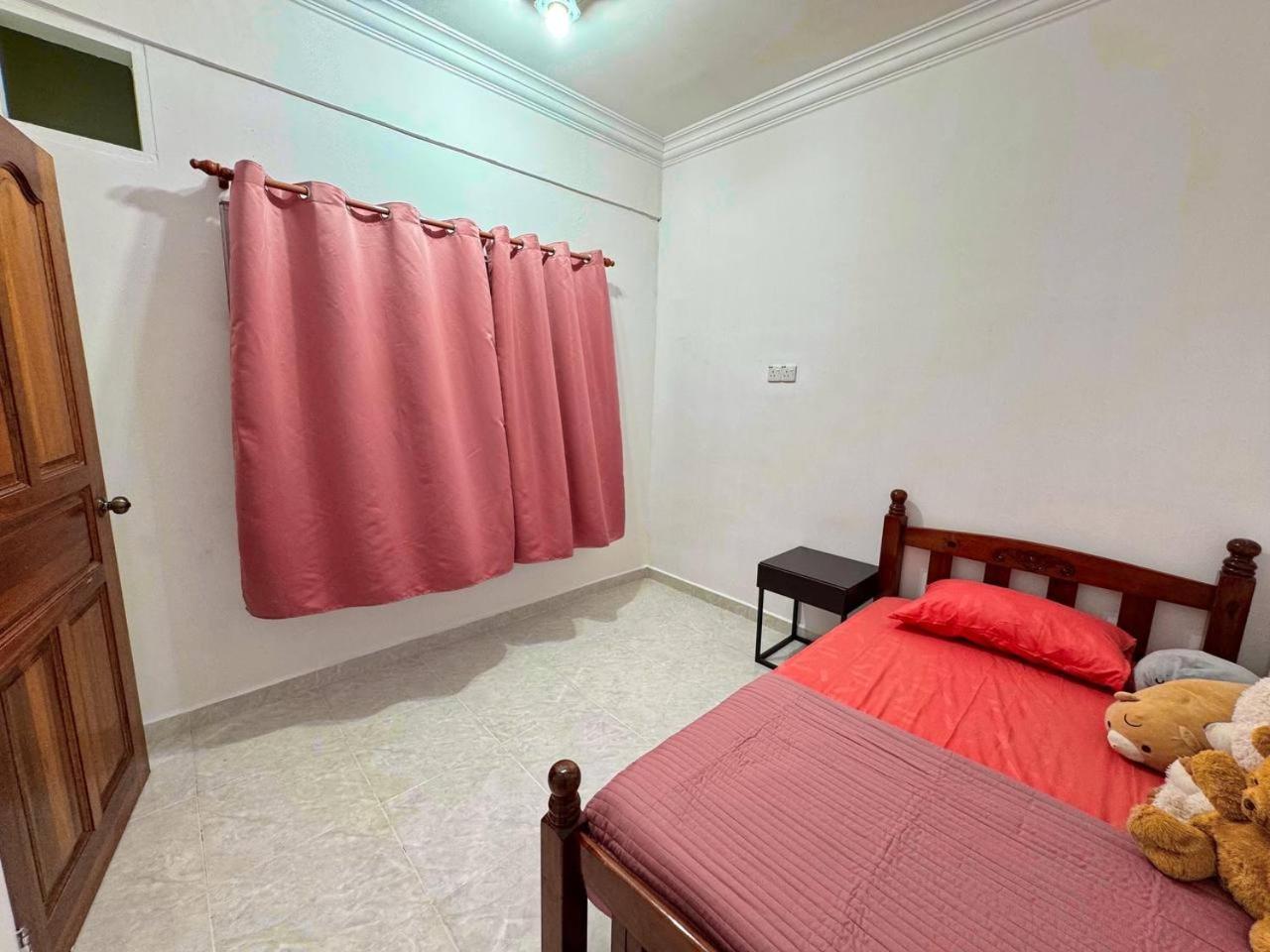 Ibai Golf Home Resort Homestay Kuala Terengganu Eksteriør billede